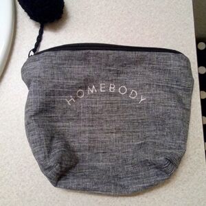"Homebody"...Bag for miscellaneous stuff.....